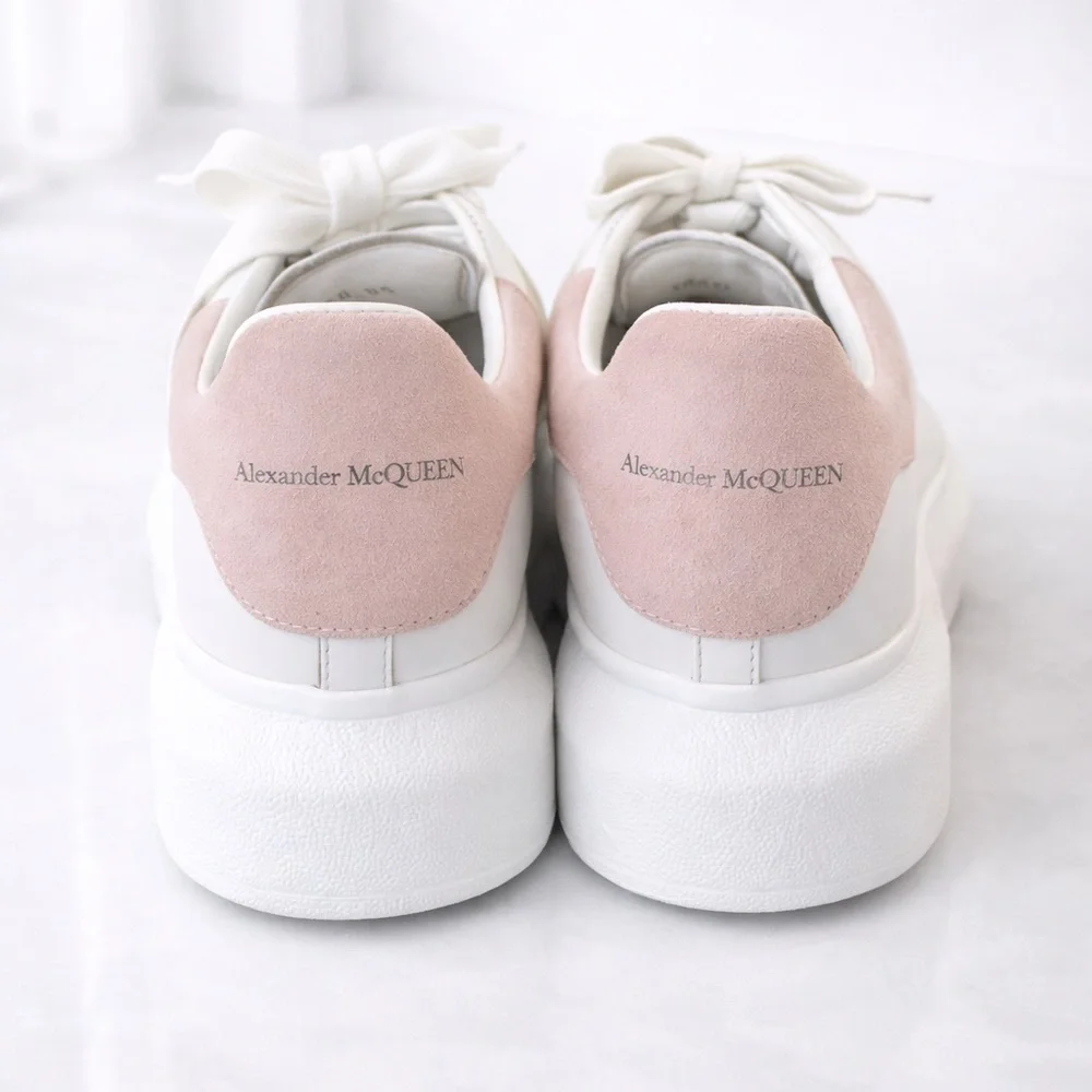 Alexander McQueen Women's Oversized Suede Heel Detail Sneakers - Picture 2 of 3